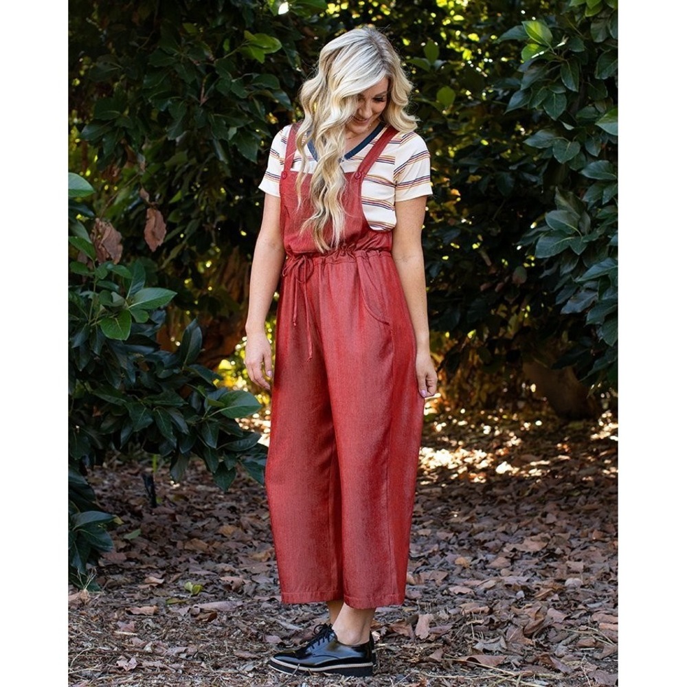 Lularoe Red Crop Baggy Flowy Oversized Travel Juliet Jumpsuit Overalls Size S